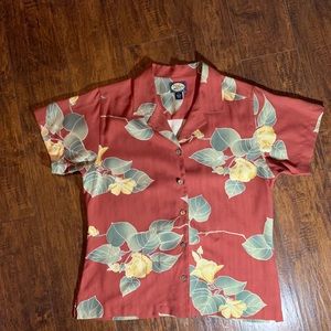 Maroon-ish red button up shirt